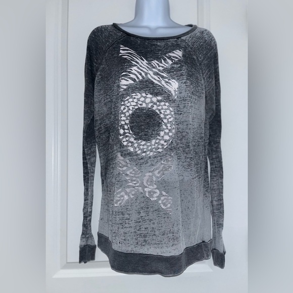 Betsey Johnson run wild long sleeve top small oversized - Picture 1 of 2